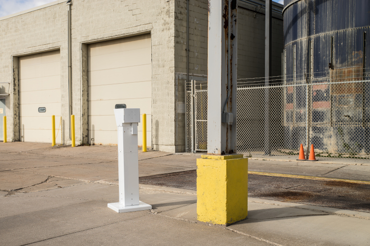 MPS ALPR Pedestal at a warehouse dock.